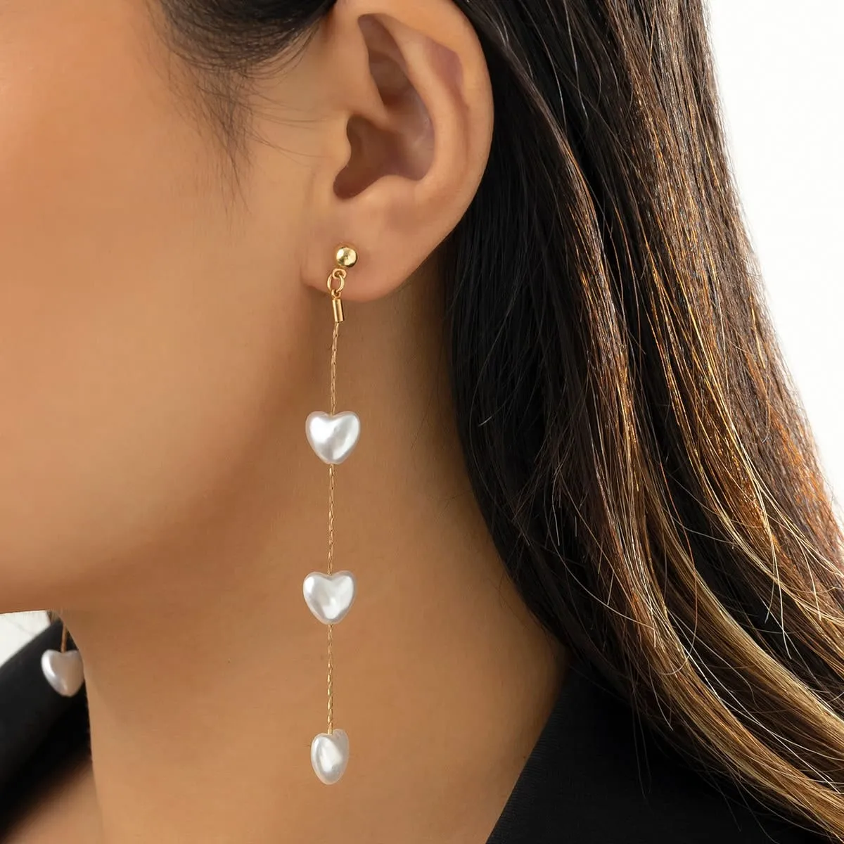 Chic Dangling Heart Pearl Chain Earrings