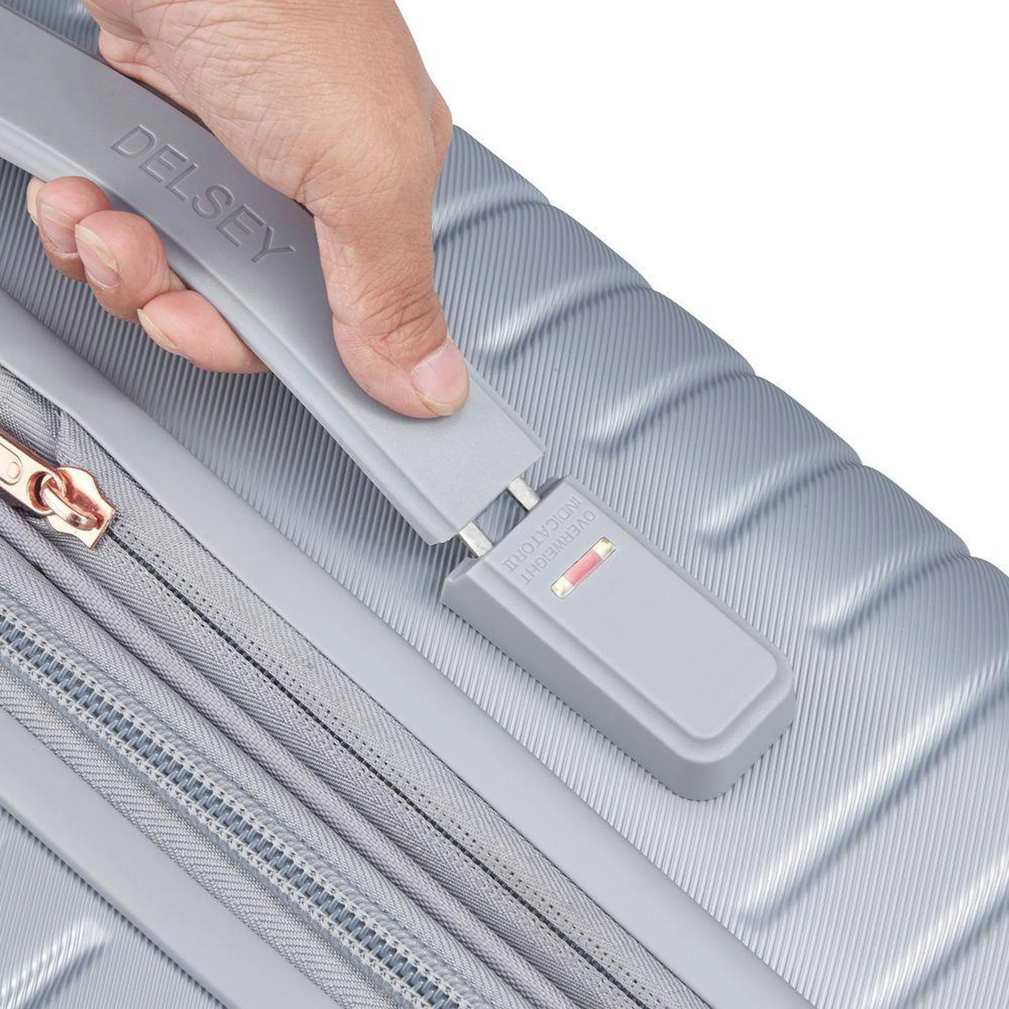 Delsey Cruise 3.0 24" Expandable Spinner Upright