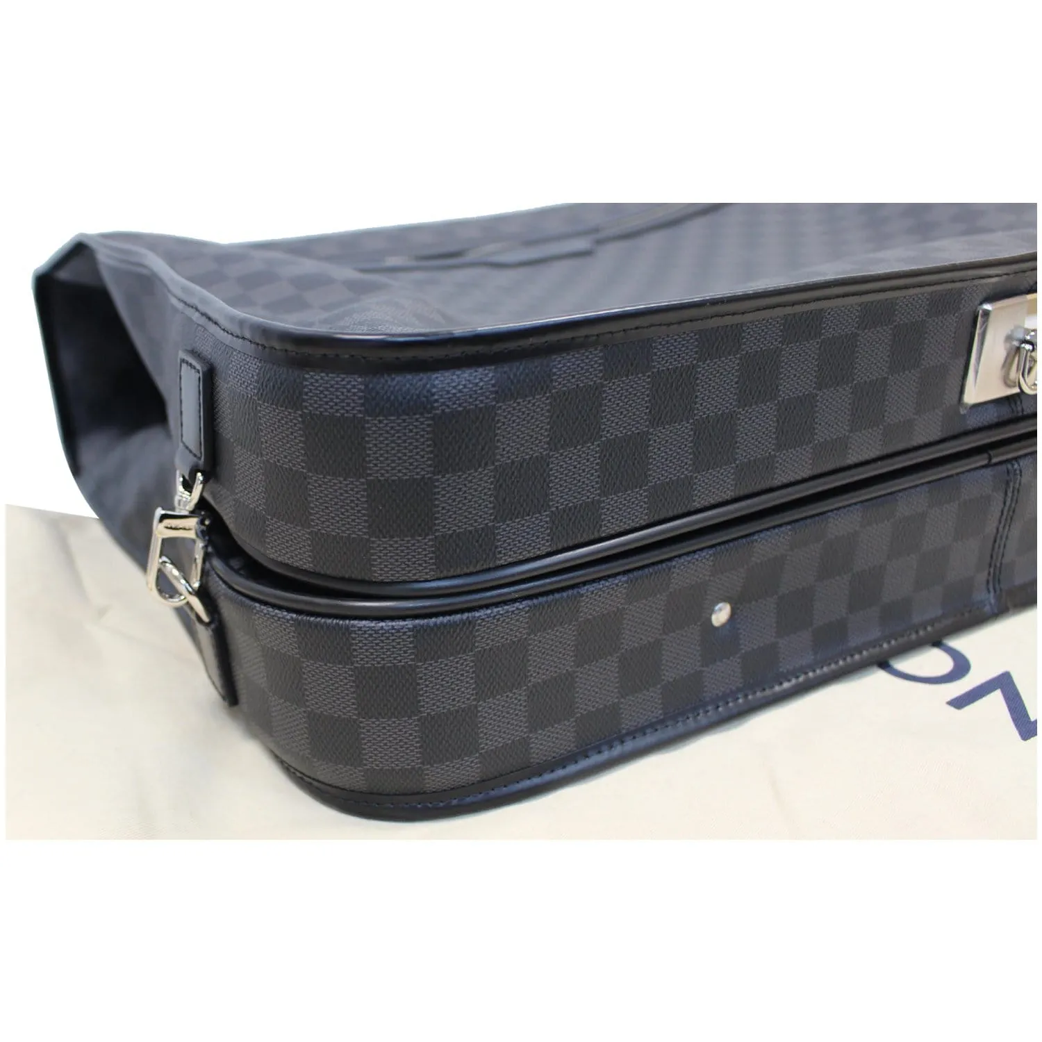 LOUIS VUITTON 3 Hangers Damier Graphite Garment Bag Black - 15% OFF