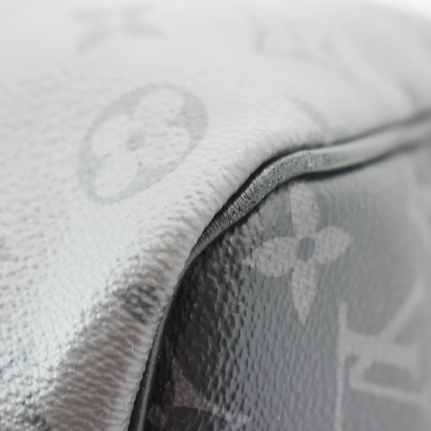 LOUIS VUITTON Keepall 50 Bandouliere Monogram Eclipse Travel Bag Black