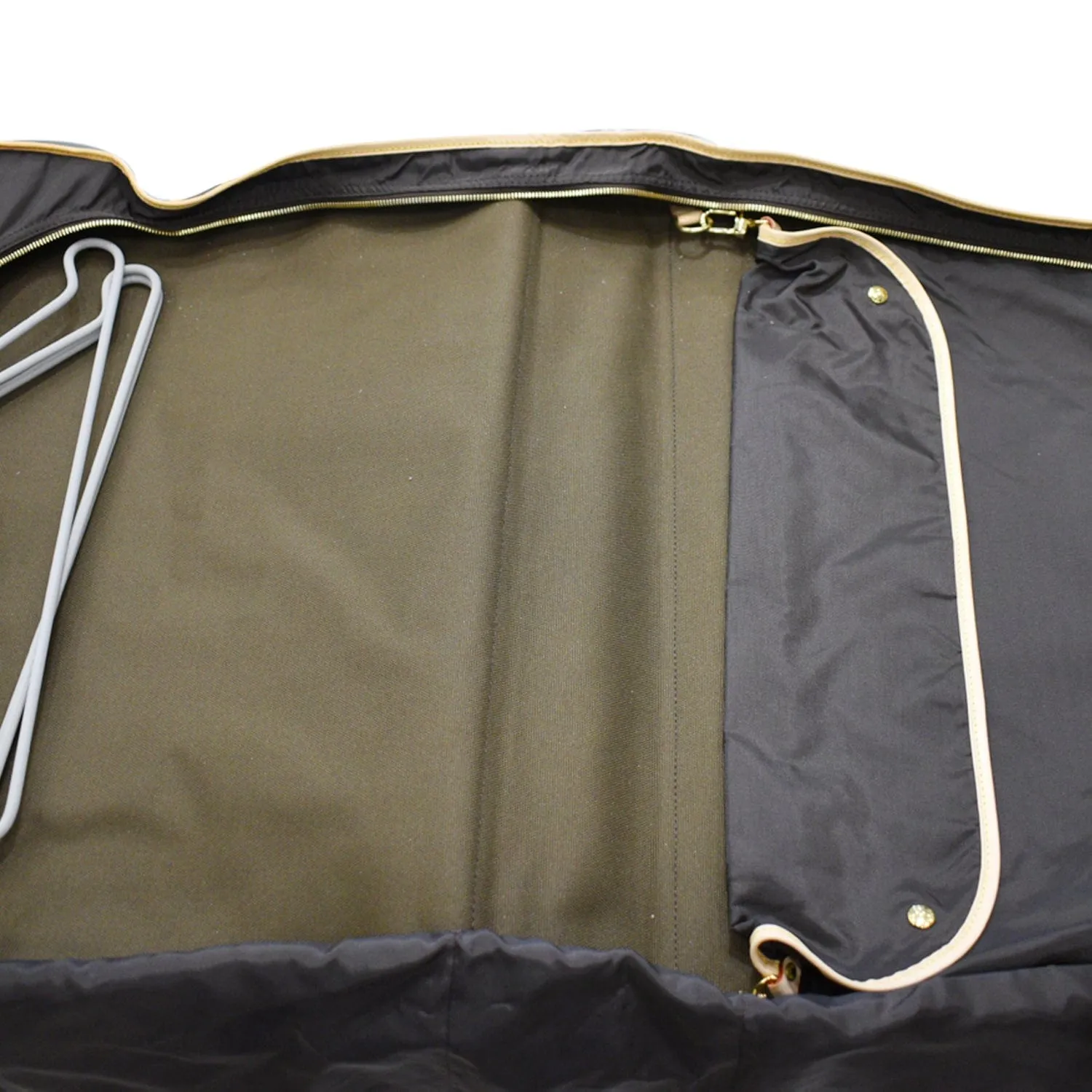 LOUIS VUITTON Monogram Canvas Garment Carrier Travel Bag Brown