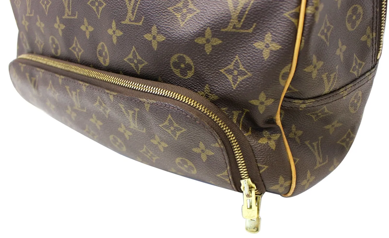 LOUIS VUITTON Monogram Evasion Brown Boston Travel Bag