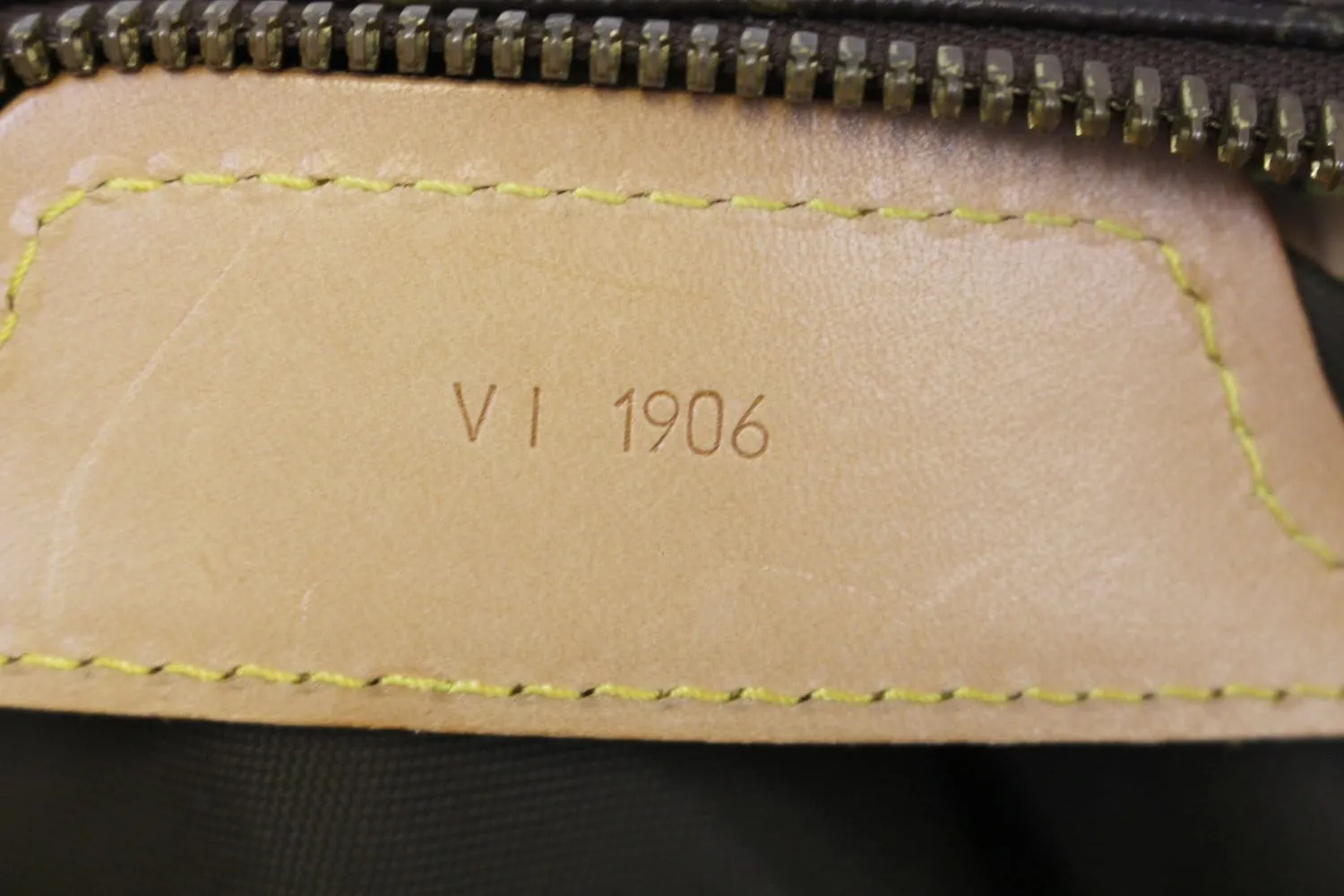 LOUIS VUITTON Monogram Evasion Brown Boston Travel Bag