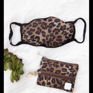 Mini Versi Bag With Matching Face Mask in Leopard