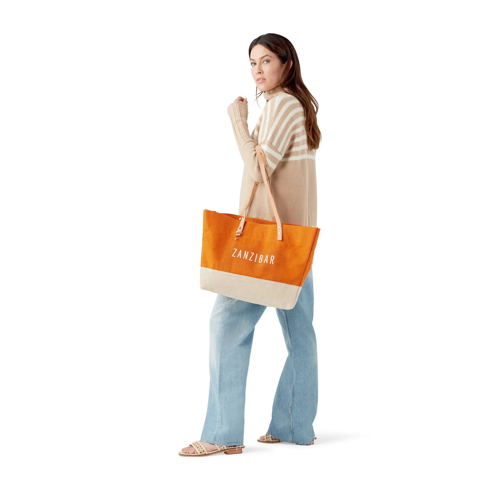 Shoulder Market in Citrus (004OR) | Estimated Delivery: April 2025
