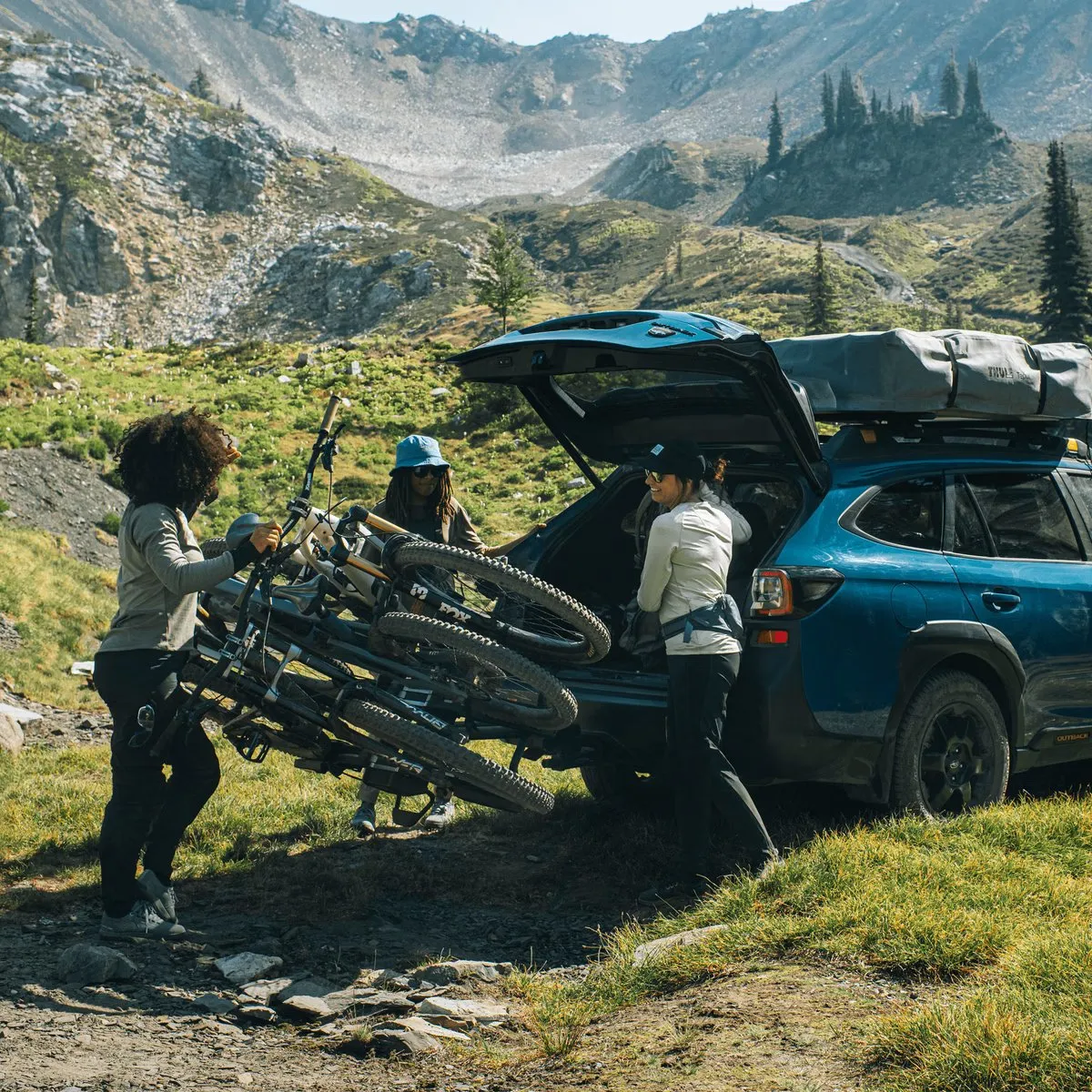Thule Epos 3-bike Foldable Hitch Platform Bike Rack