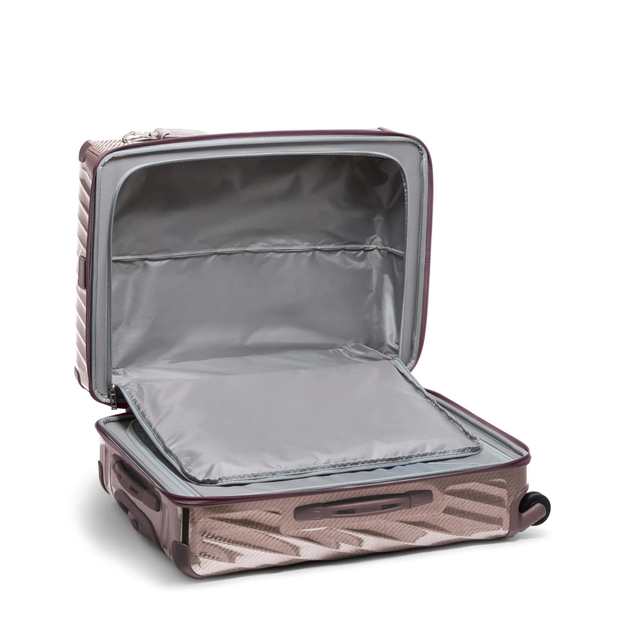 TUMI 19 Degree Lite Continental 4 Wheeled Carry-On