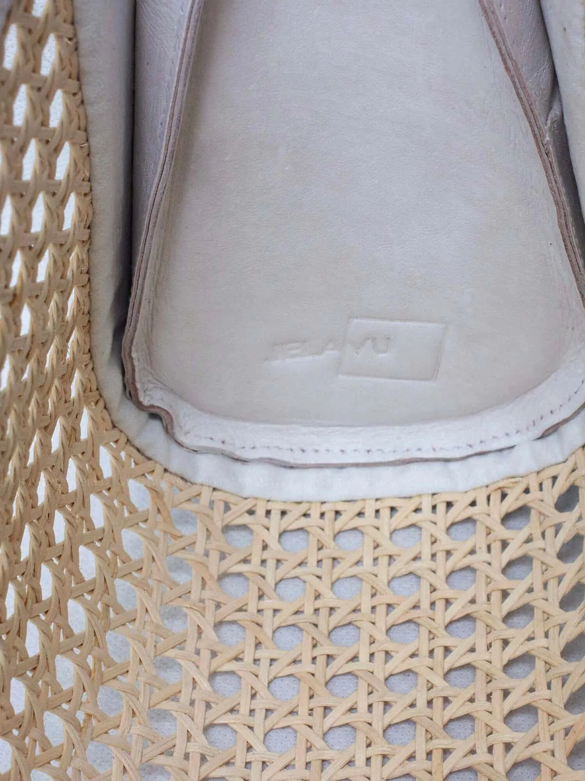 Venice Long Cane Leather Clutch ::RET